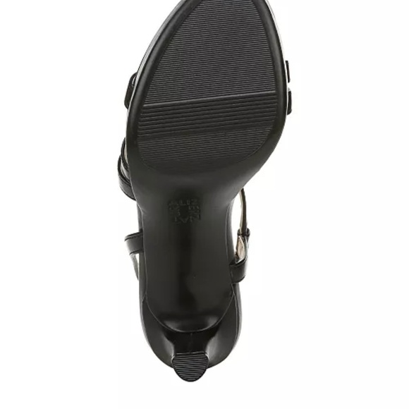 NWT Naturalizer
Women's Brenta Strappy Dress Sandals - Picture 5 of 5